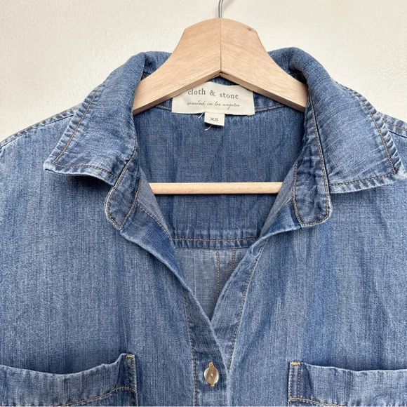 Cloth & Stone Womens Xsmall Chambray Button Shirt - Picture 11 of 16